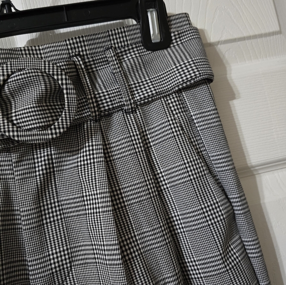 Zara TRF Pleated High Waist Belted Houndstooth Trouser Pants, Tapered Leg, EUC! - Picture 4 of 11